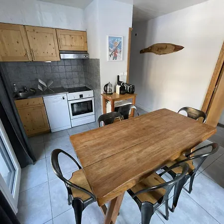 3 Pieces, 2 Chambres, Balcon Et Parking, Pour 6 Personnes Apartmán Valloire